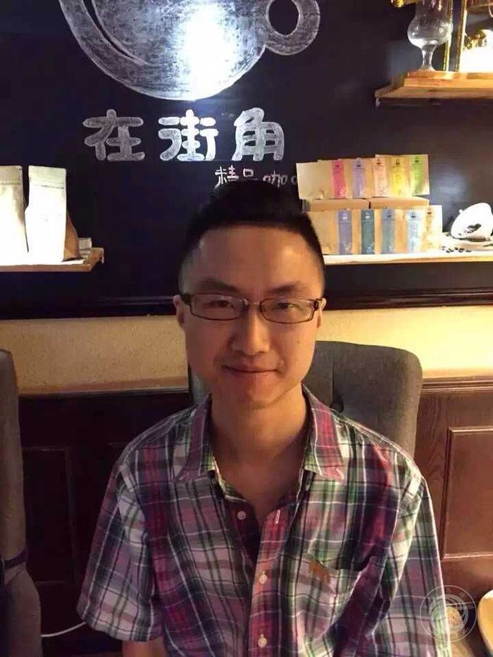 內(nèi)江街角咖啡廳 咖啡創(chuàng)業(yè)學(xué)員 喻穎濤
