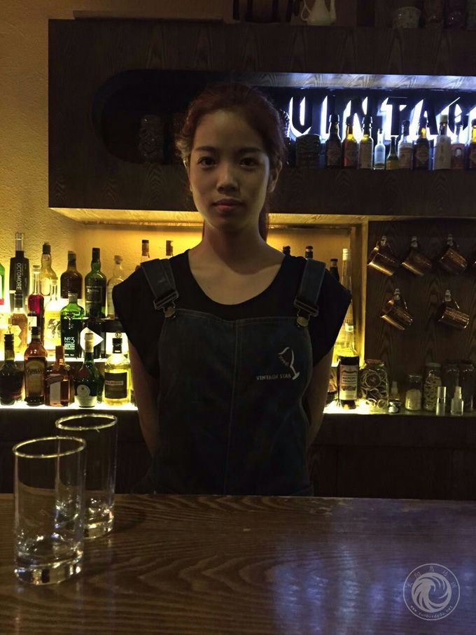 成都梵特紀酒吧 調酒師 朱鑫淑